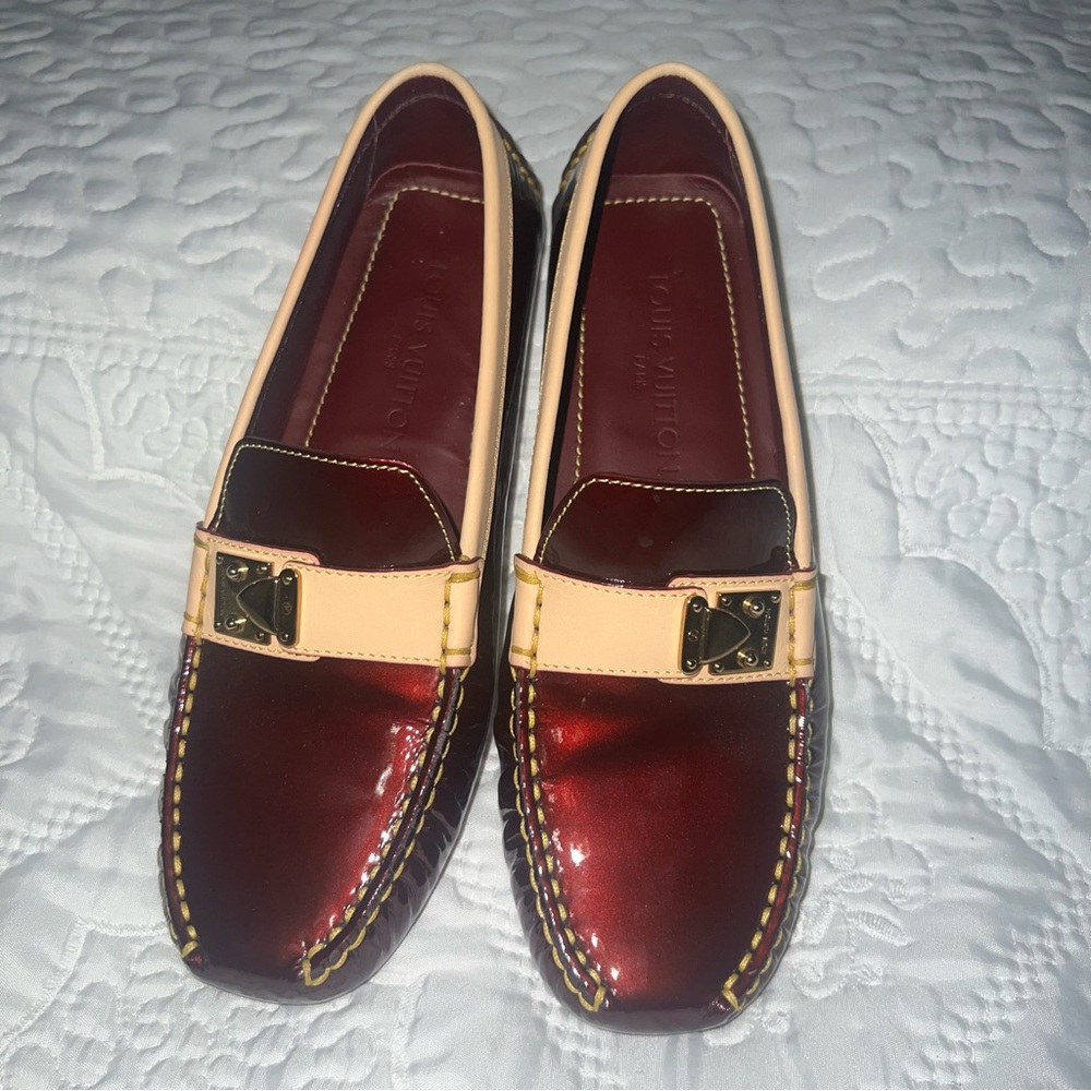 ♥️ Authentic Louis Vuitton Loafer patent shoes 37 - Picture 14 of 16